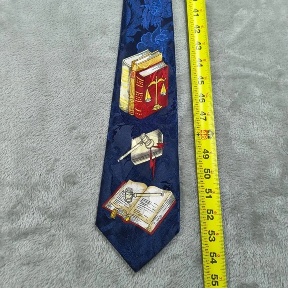 Renaissance tie gently